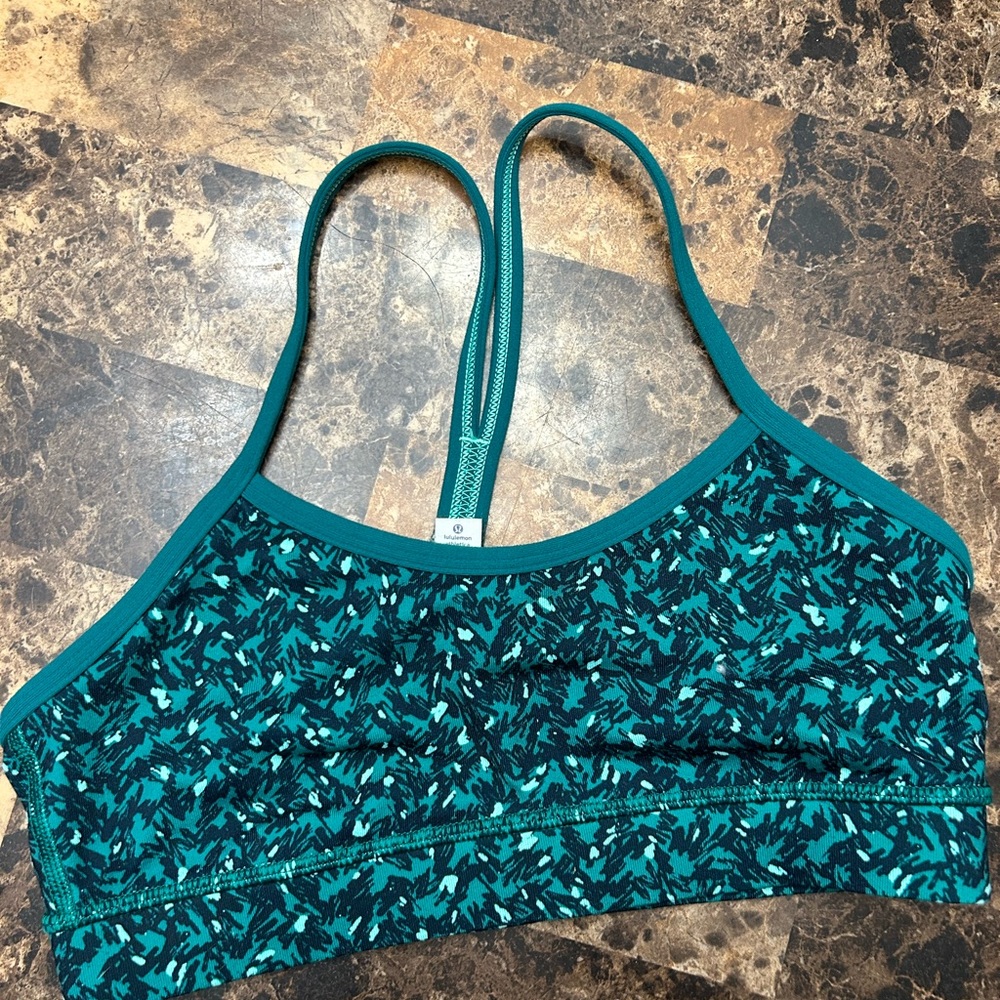 Lululemon bra